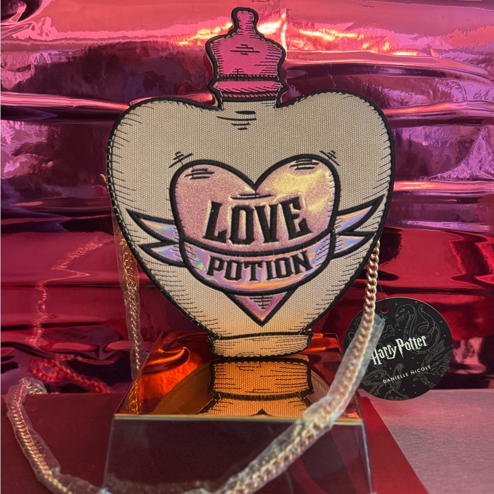 Danielle Nicole Amortentia Heart Bag